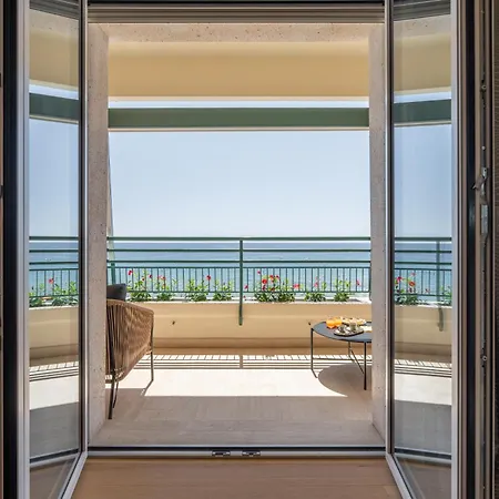 Dimora Mareblu 6, Emma