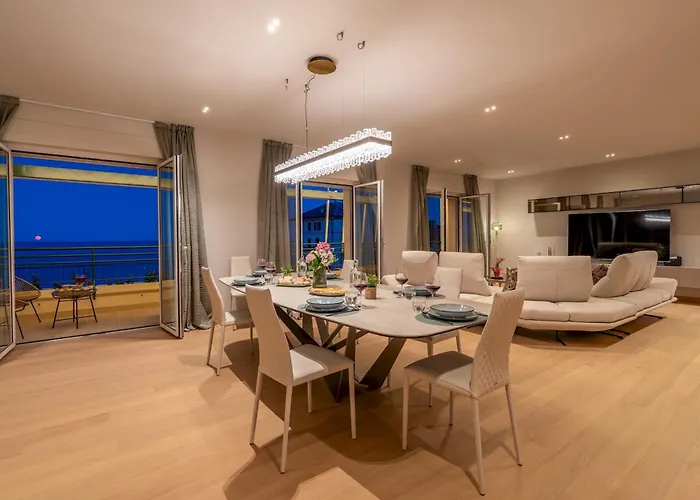 Dimora Mareblu 6, Emma *